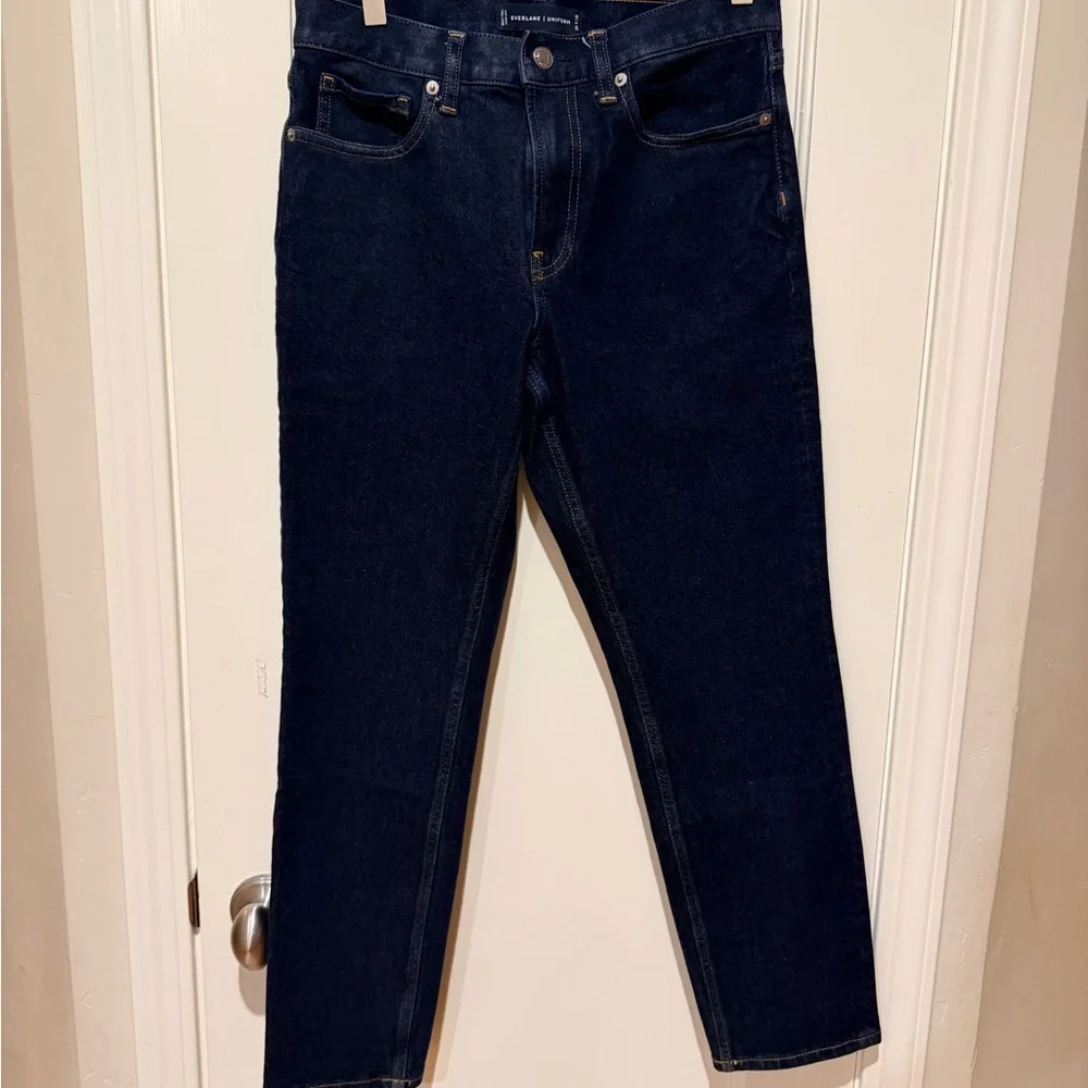 Everlane Uniform Organic Cotton The Athletic Jeans Size 28x28. Like new!